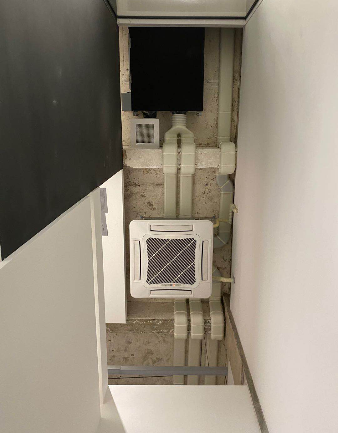 1587186927649027.jpg 26d584ad0dda92f933d250feb4f64fc.jpg