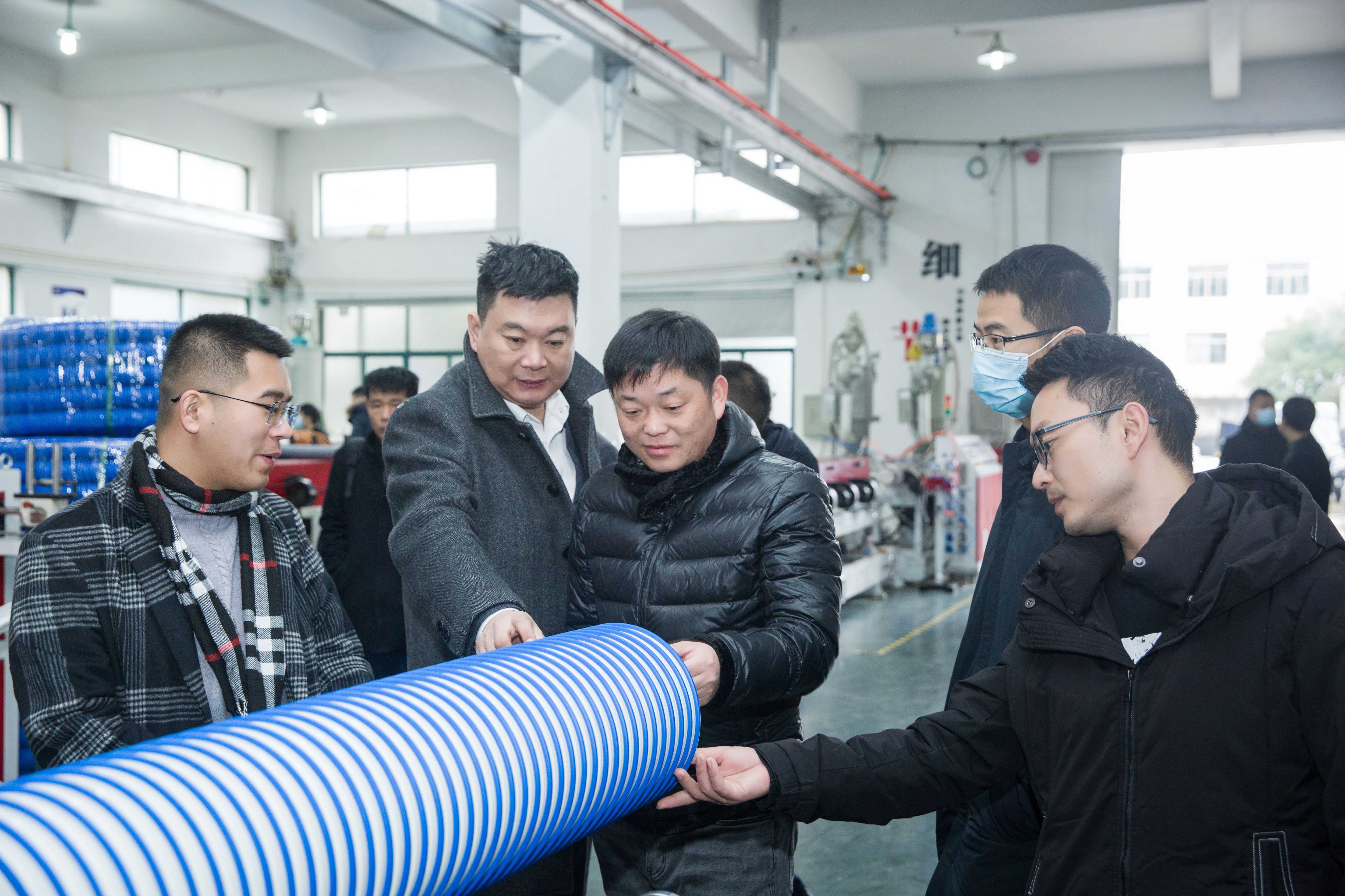 1614408229604590.jpg 4E1A1081_1.jpg